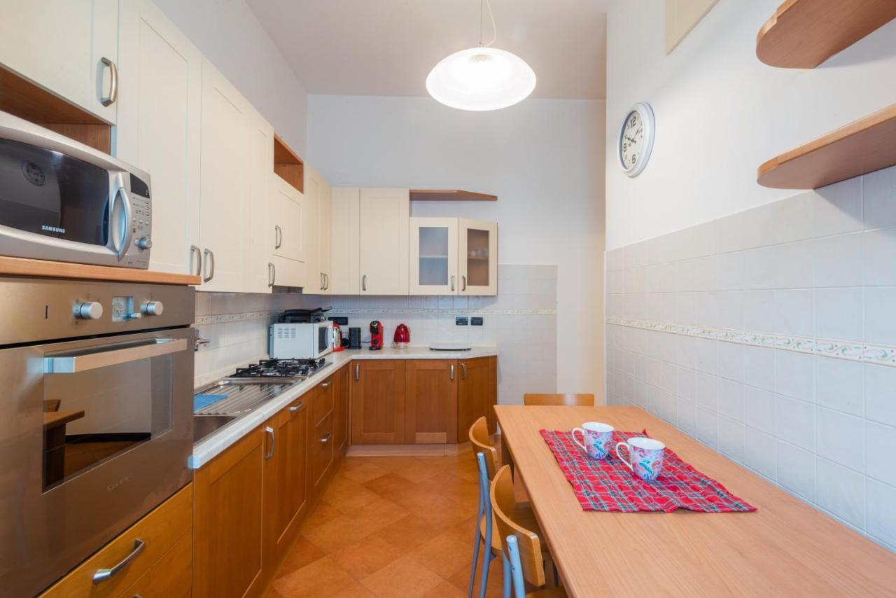 Apartment Waterfront House Genoa