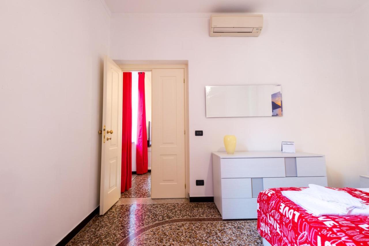 Waterfront House Genoa